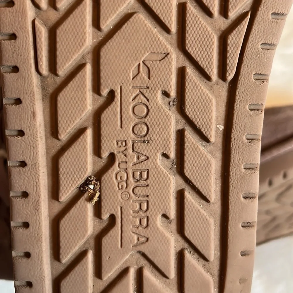 KOOLABURRA by UGG Big Kid Victoria Tall Boot